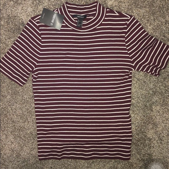 Forever 21 Tops - BRAND NEW maroon striped tshirt!